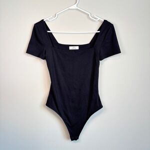 Babaton Contour Bodysuit Size Small Black Cap Sleeve Square Neck Layering Office